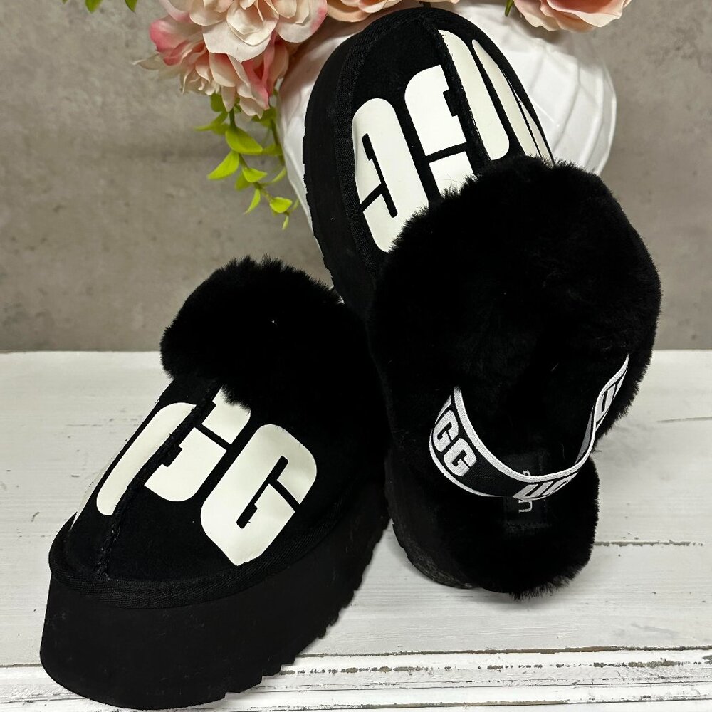 UGG FUNKETTE BLACK CHOPD PLATFORM SLIPPER SHOES SIZE 8
